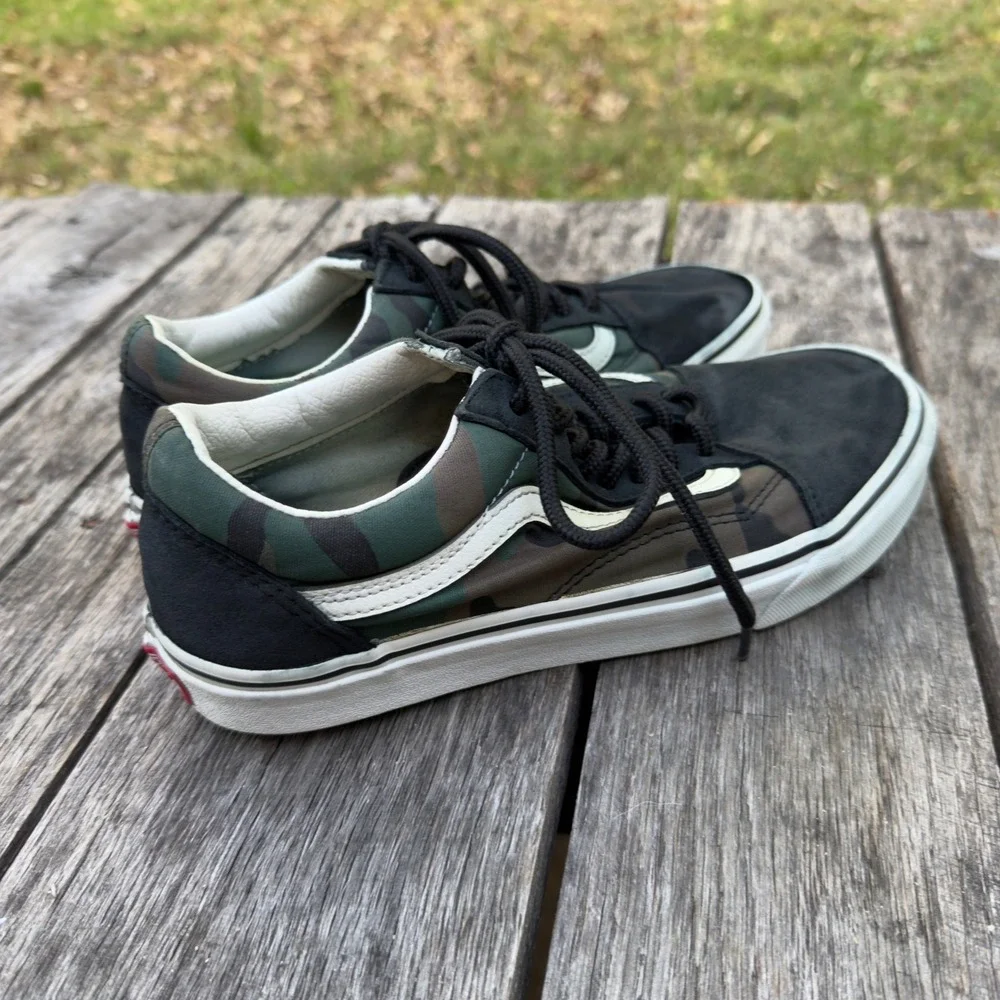Vans Old Skool Camo Green‎ Suede Low Top Sneakers Mens 7.5 Women 9 500714